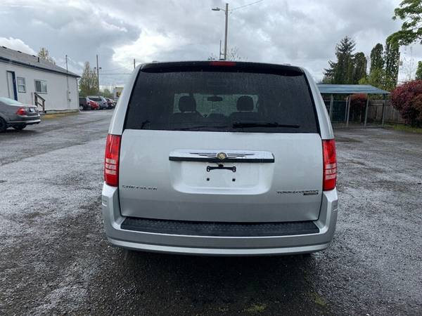 2010 Chrysler Town & Country Touring - - by dealer for sale in Portland, OR – photo 10