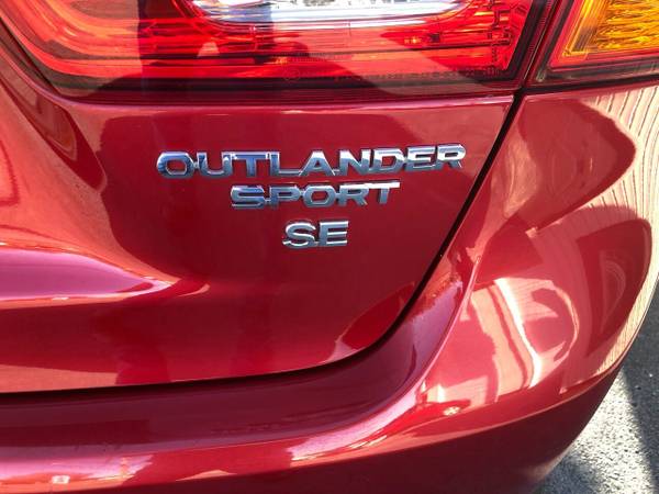 2016 Mitsubishi Outlander Sport 2.4 SE 4dr Crossover - cars & trucks... for sale in Thomasville, NC – photo 6