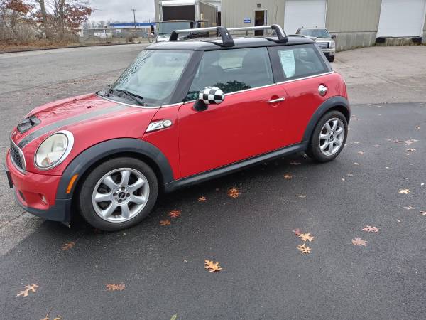 201 Mini Cooper S - cars & trucks - by dealer - vehicle automotive... for sale in Braintree, MA – photo 5