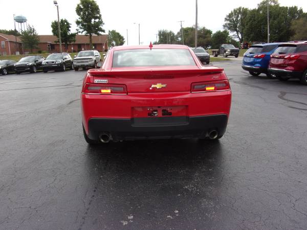 14 Camaro LS, Only 5,xxx miles for sale in Vienna, MO – photo 5