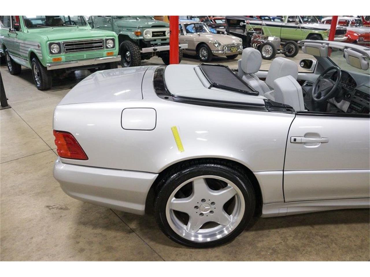 1999 Mercedes-Benz SL500 for sale in Kentwood, MI – photo 48