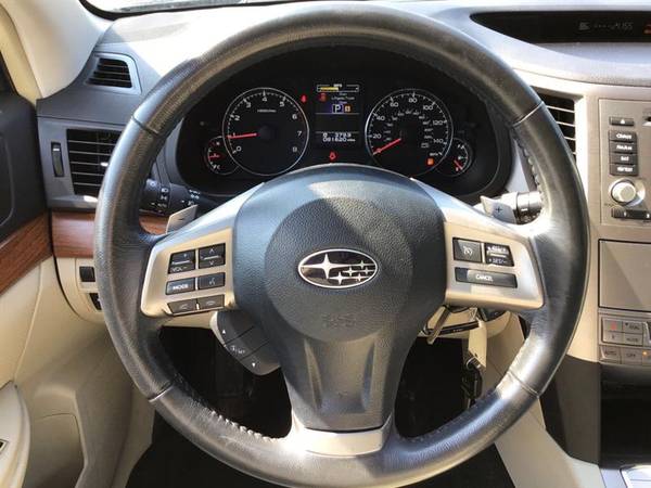 2013 Subaru Outback 2.5i Limited for sale in Manchester, NH – photo 16