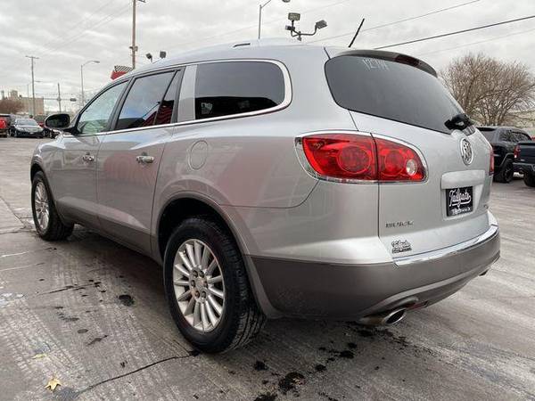 2009 Buick Enclave CXL Sport Utility 4D Family Owned! Financing! -... for sale in Fremont, NE – photo 5