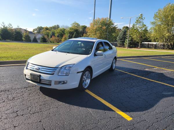 2008 Ford Fusion SEL AWD V6 - cars & trucks - by owner - vehicle... for sale in Fox_Lake, IL