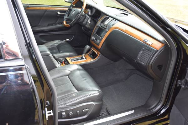 REDUCED $6K - ONE-OF-A-KIND 2010 CADILLAC DTS PLATINUM GOLD VINTAGE for sale in Ontonagon, WI – photo 20