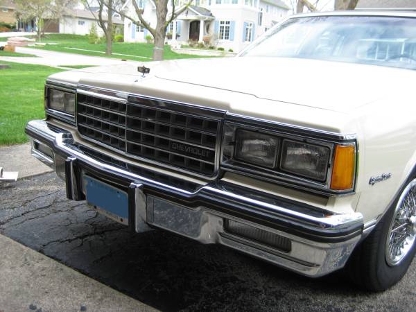 Chevy Caprice Classic 1984 for sale in Lombard, IL – photo 4