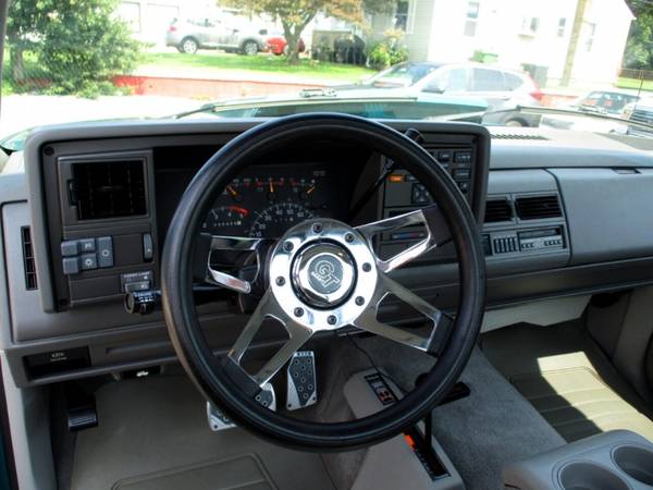 1994 Chevrolet C/K 1500 STEPSIDE 1500 4X4 32K ORIG MILES for sale in south amboy, NJ – photo 13