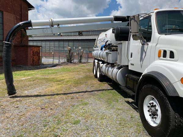 2004 Sterling LT7500 Vactor 2110 Vacuum/Jetter Combo for sale in Lebanon, MD – photo 10