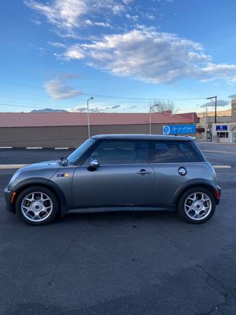 Mini Cooper S (R53) with Manual Transmission 120K miles - cars & for sale in Wenatchee, WA – photo 3