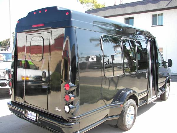2011 Ford E-350 Quigley 4x4 Limo Coach for sale in Ventura, CA – photo 5