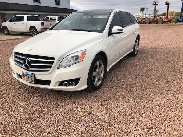 2011 Mercedes R350 Fully Loaded for sale in Tea, SD – photo 6