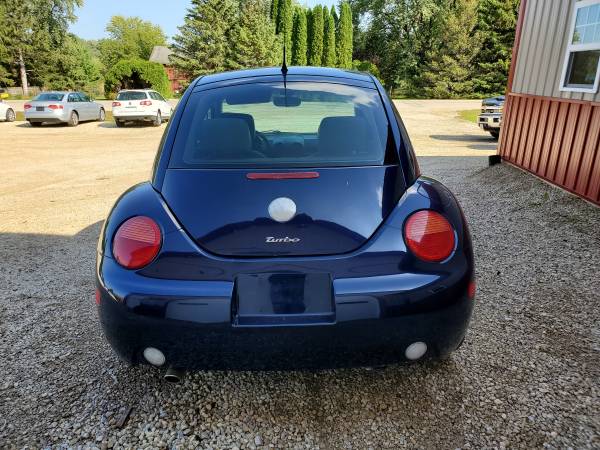 05 VW Beetle for sale in New Hampton, IA – photo 3
