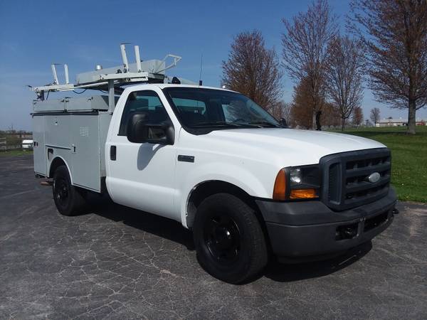 2006 Ford F350 XL Super Duty Automatic Towing SteelWeld Utility for sale in Gilberts, AR
