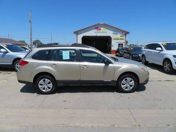 2010 Subaru Outback AWD... 140,000 Miles... $6,700 **Call Us Today... for sale in Waterloo, IA