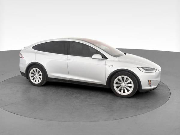 2016 Tesla Model X 75D Sport Utility 4D suv Silver - FINANCE ONLINE... for sale in San Diego, CA – photo 14