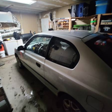 Hyndai accent 2002 40 MPG for sale in North Pole, AK – photo 11