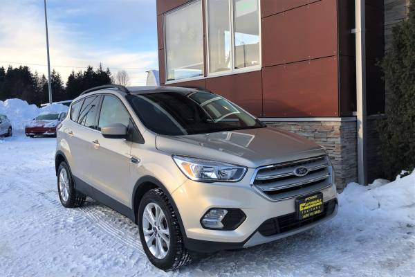 2018 Ford Escape SE 4x4 - Only 18, 561 Miles - - by for sale in Auke Bay, AK – photo 2