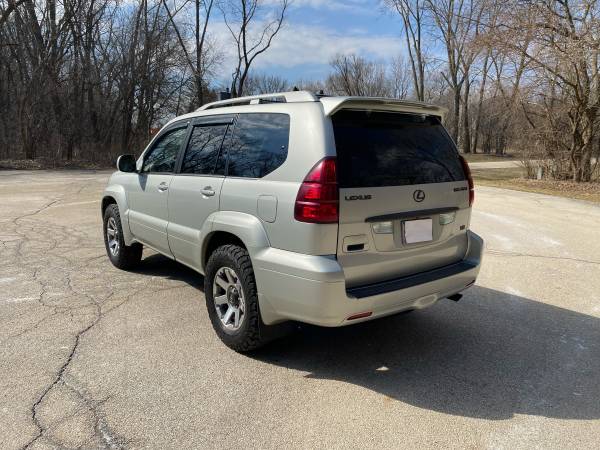 2005 Lexus GX470 for sale in Dundee, IL – photo 6