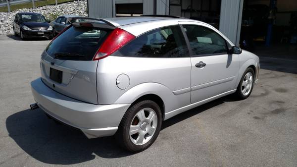 2007 FORD FOCUS ZX3 SPORT HATCH NICE CAR! for sale in Johnson City, TN – photo 4