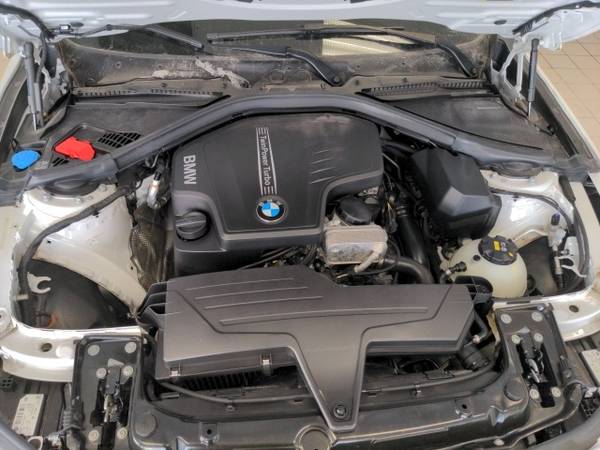 2018 BMW 3 Series AWD 4D Sedan/Sedan 320i xDrive for sale in Dubuque, IA – photo 18