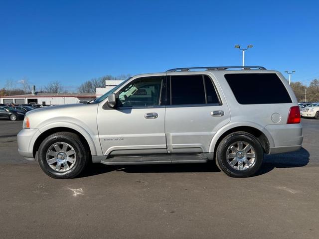 2004 Lincoln Navigator Luxury for sale in Other, MI – photo 2