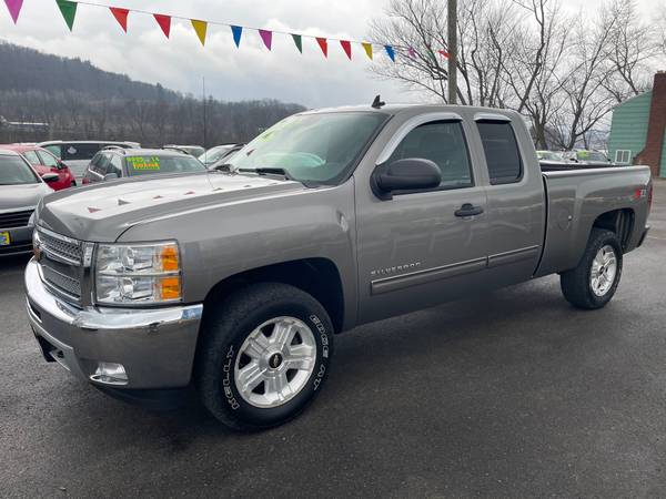 2013 Chevy Silverado Ext Cab LT 4X4 ***PRICED TO SELL*** - cars &... for sale in Owego, NY – photo 3