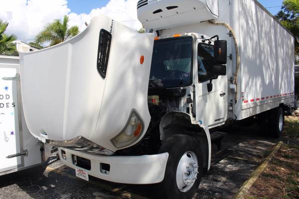 2012 Hino 268 Reefer/Refrigerated 7 6L diesel white truck for sale for sale in Clearwater, FL – photo 12
