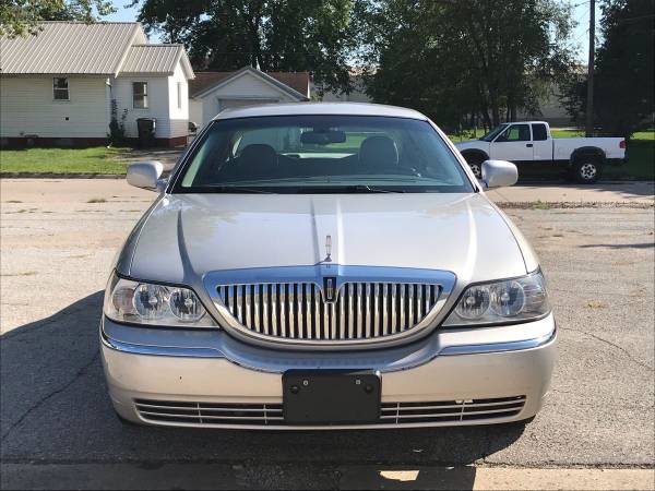 2006 Lincoln Town Car S for sale in Beacon, IA – photo 5