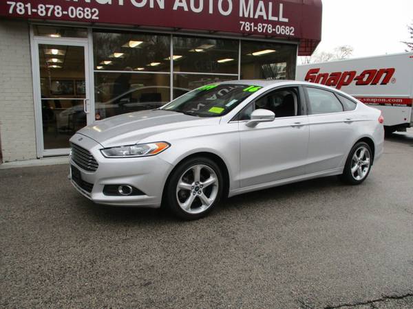 2016 *Ford* *Fusion* *2016 FORD FUSION SE CARFAX ONE OW for sale in Abington, MA – photo 2