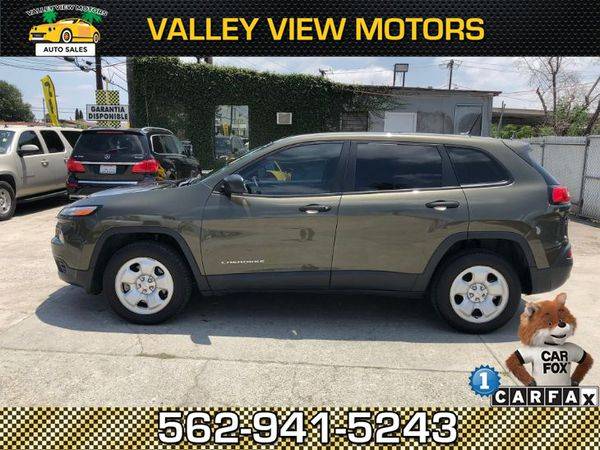 2015 Jeep Cherokee Sport-1 Owner, 4 Cyls, MP3/AUX, 23 Service Records for sale in Whittier, CA – photo 4