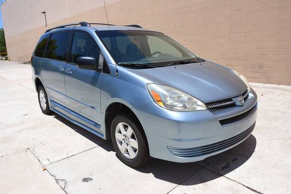 2005 Chrysler Town & Country wheelchair handicap accessible van for sale in Ocala, FL – photo 6