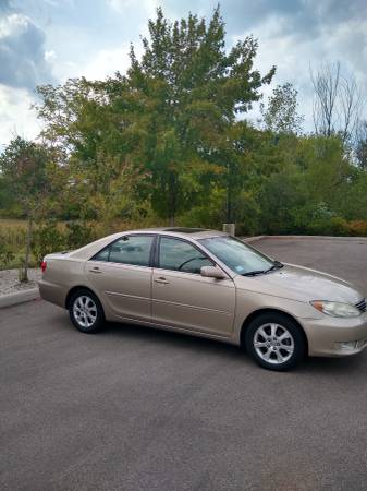 2005 Toyota Camry XLE. Loaded/sun roof/adult owned/excellent cond for sale in New Carlisle, OH – photo 4