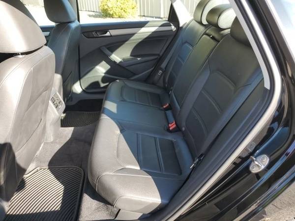 2014 Volkswagen Passat 1.8T SE for sale in Green Bay, WI – photo 18