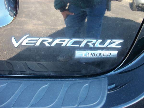 2011 HYUNDAI VERACRUZ - cars & trucks - by dealer - vehicle... for sale in Columbia, MO – photo 5