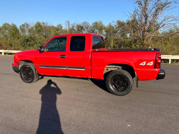 Reduced! 2007 Chevrolet Silverado LS 4x4, Super Deal!! for sale in Bloomingdale, OH – photo 2