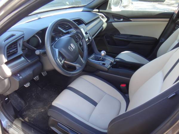 2018 Honda Civic 5K mi 6 SP Hatchback for sale in Lowell, MA – photo 10