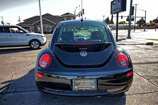 2009 Volkswagen New Beetle 2-door Coupe 6A - - by for sale in Rexburg, ID – photo 9