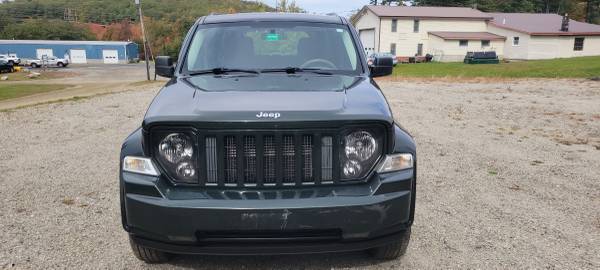 2011 Jeep Liberty Sport 4X4, New Sticker, No Rust for sale in Windsor, ME – photo 3