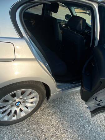 2009 BMW 3seris - - by dealer - vehicle automotive sale for sale in Kansas City, MO – photo 3