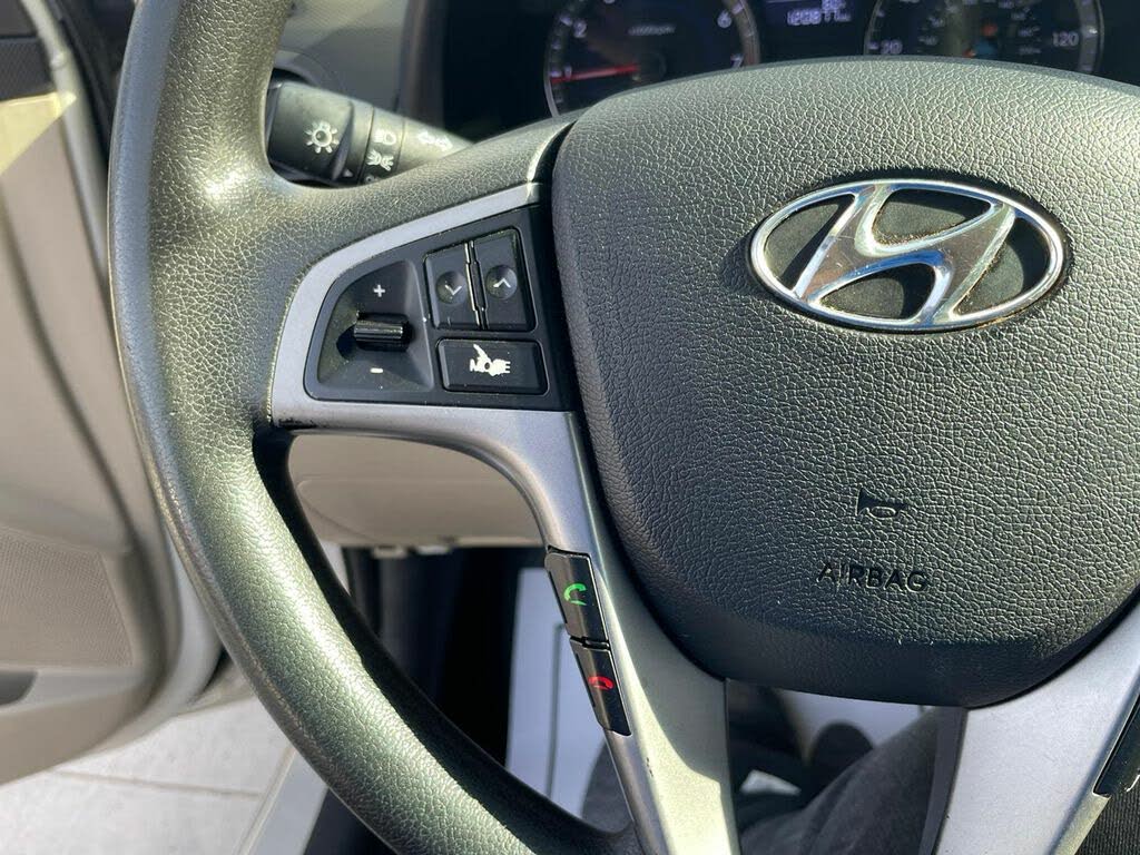 2015 Hyundai Accent GLS Sedan FWD for sale in Phoenix, AZ – photo 6