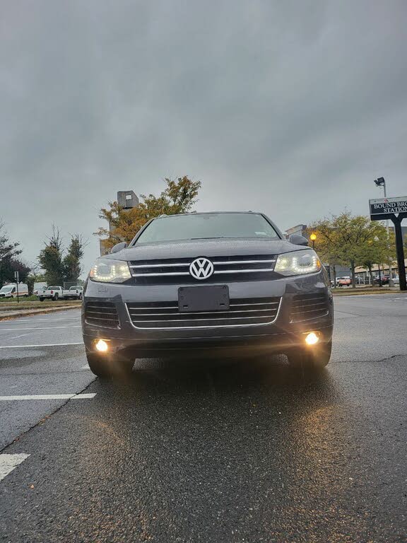 2014 Volkswagen Touareg TDI Lux for sale in Bound Brook, NJ – photo 8