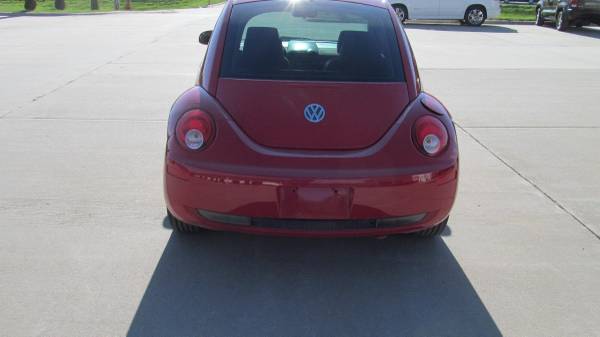 2007 Volkswagen New Beetle Coupe - - by dealer for sale in Council Bluffs, IA – photo 4