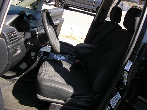 2010 Mitsubishi Endeavor V6 auto cold a/c runs great *CHEAP CLEAN SUV* for sale in Huntingdon Valley, PA – photo 11