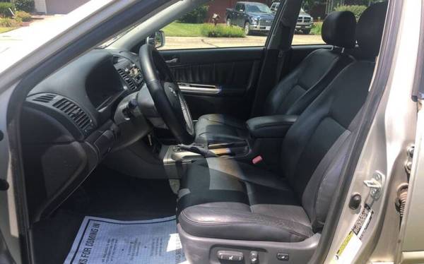 2006 TOYOTA CAMRY SE V6, HEATED LEATHER, 2 OWNER, EXTREMELY NICE CLEAN for sale in Vienna, WV – photo 10