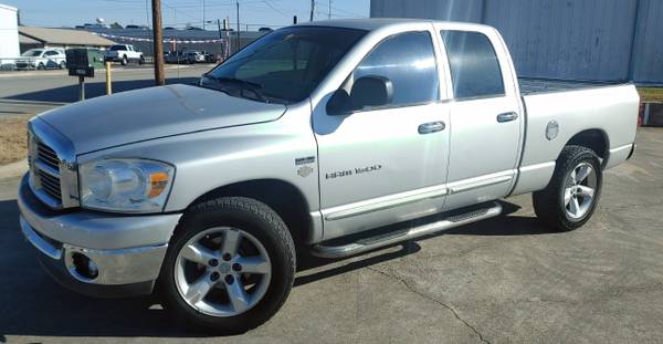 2007 DODGE RAM 1500 QUAD HEMI Looks & Drives Great, NEW for sale in San Marcos, TX