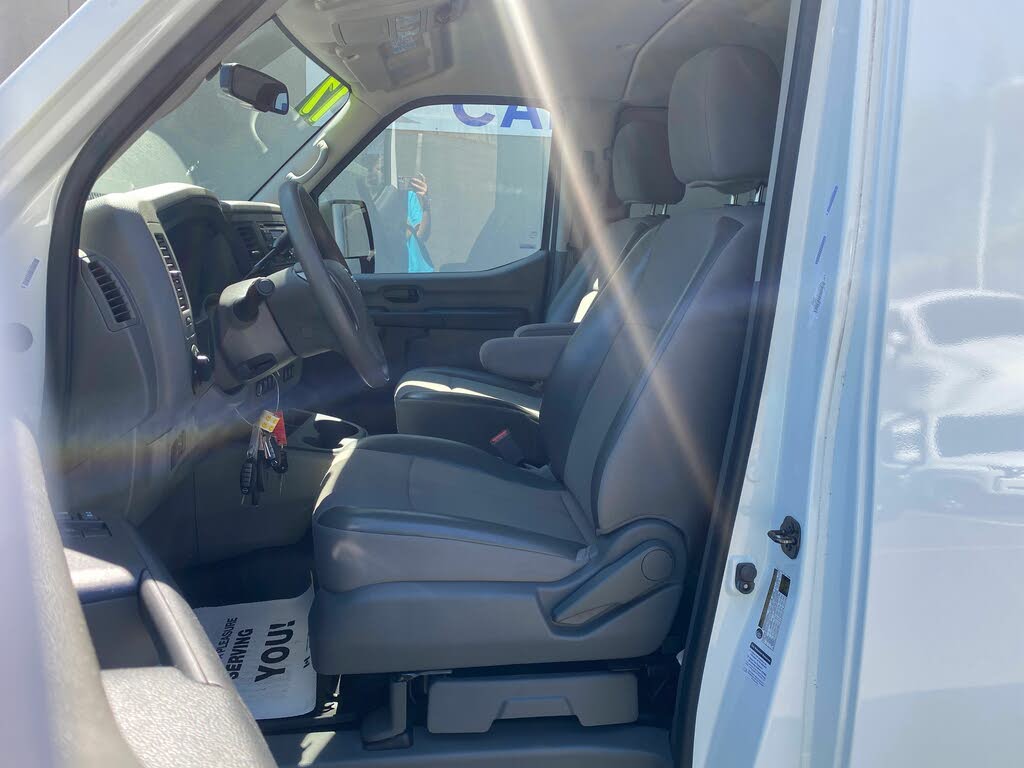 2017 Nissan NV Passenger S V6 for sale in Edmonds, WA – photo 6