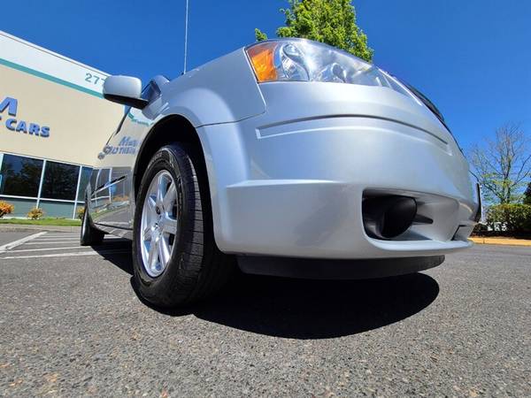 2010 Chrysler Town & Country Touring Minivan/7-passenger/90k MLS for sale in Portland, OR – photo 9