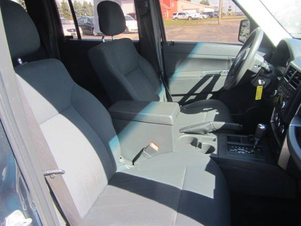 2011 Jeep Liberty Sport 4X4 WARRANTY! CLEAN! for sale in Cadillac, MI – photo 16