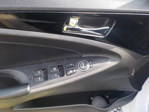 2011 Hyundai Sonata LIMITED, WARRANTY, LEATHER, SUNROOF, SATELLITE RAD for sale in Norfolk, VA – photo 15