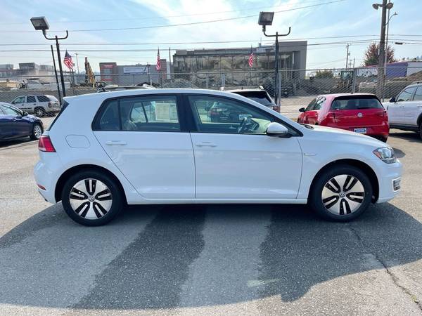 2019 Volkswagen e-Golf SE - - by dealer - vehicle for sale in Seattle, WA – photo 2